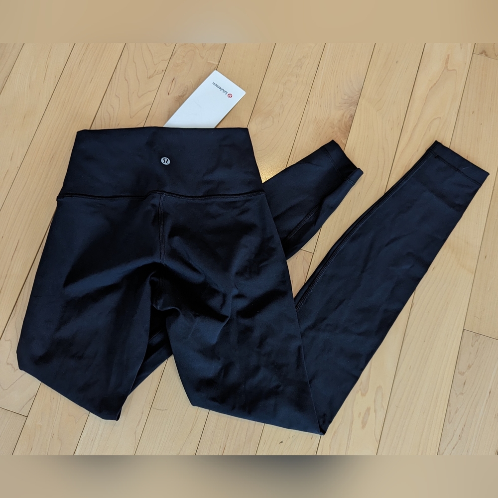 Lululemon Wunder Under Black HR Tight, Size 4, 28" length